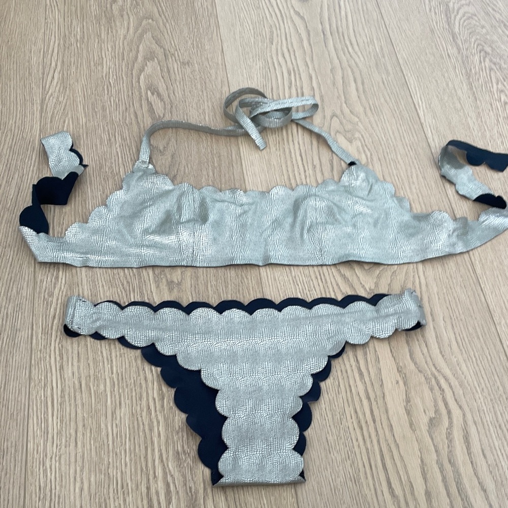 Black/gold PilyQ bikini set (M)